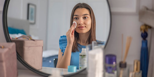 Woman with an even complexion after natural acne scar and pigmentation care