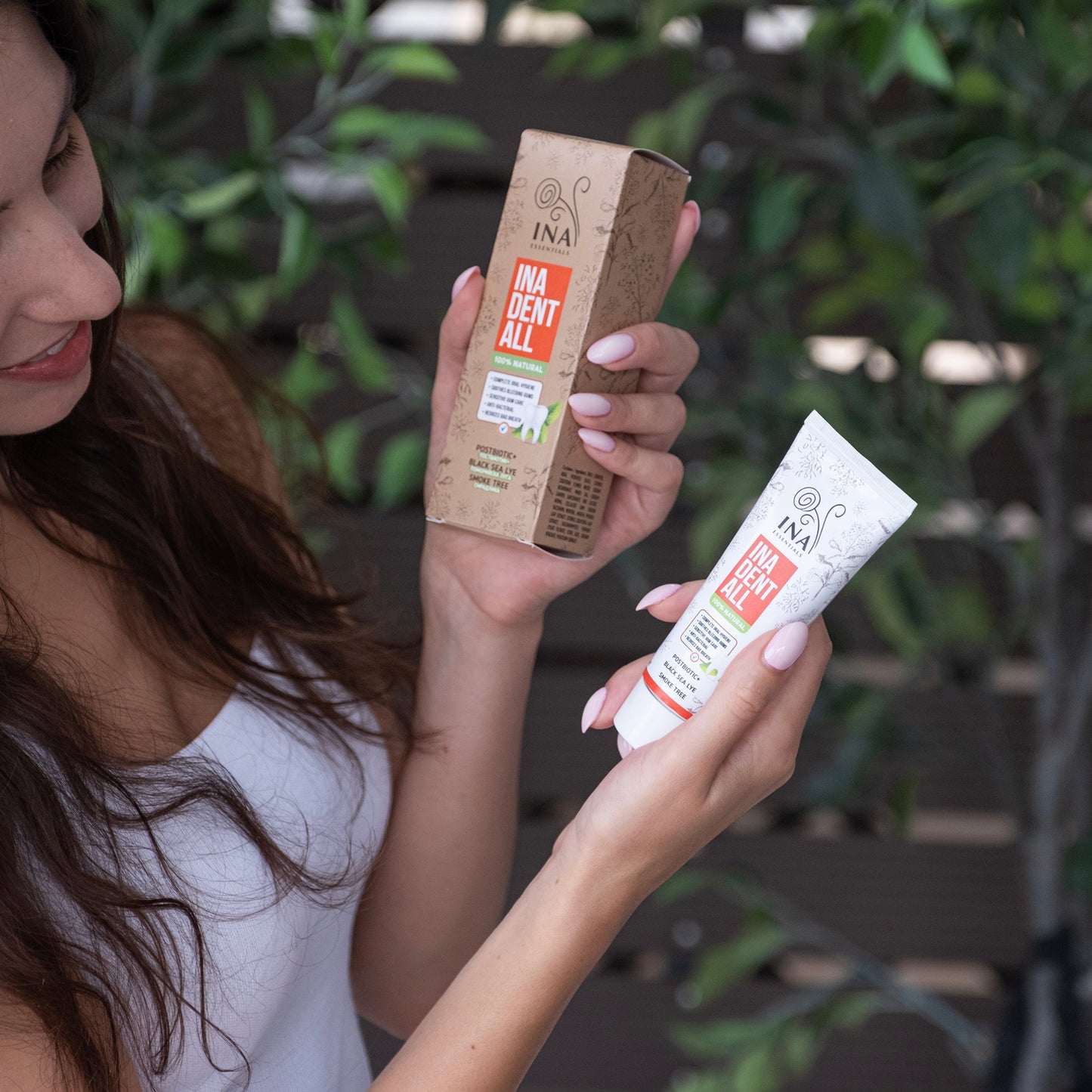 Natural Fluoride-Free Toothpaste with Smoke Tree, Black Sea Lye, and Postbiotic - Ina Dent-All